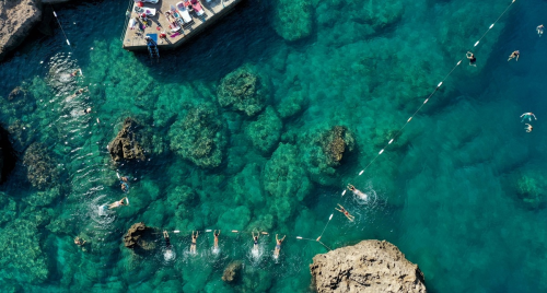 Antalya'da kadnlarn spora tevik edilmesi iin su jimnastii kursu dzenlendi