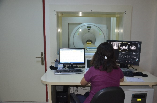 Bart�n Devlet Hastanesi'nde 3 Boyutlu Tomografi D�nemi