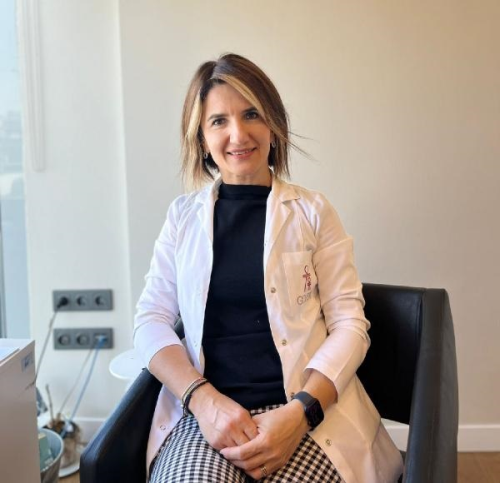 Dermatoloji Uzman�: G�ne� Kremi ve Nemlendirici Kullanmak Cilt Sa�l��� ��in �nemli