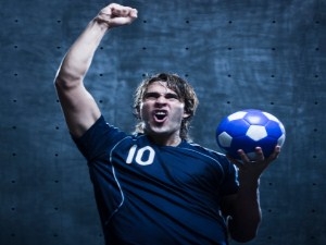 Futbol Taraftarl��� Bir Hastal�k m�?