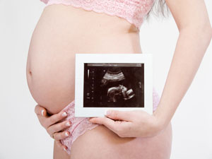Kanser Anneden Bebe�e Ge�iyor!