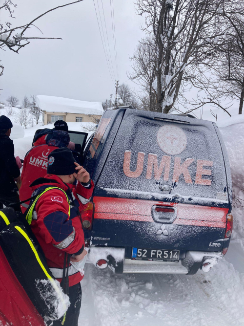 Ordu'da hastalanan kadnn imdadna UMKE yetiti