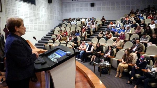 Prof.Dr. Pekcan: Akdeniz Diyeti Ya�am S�resini Uzat�yor