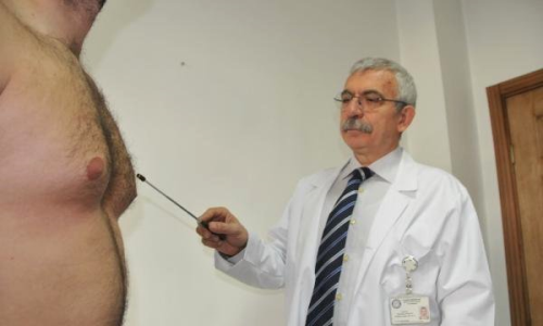 Erkeklerde Burundan Sonra En �ok Estetik �ste�i Memelere