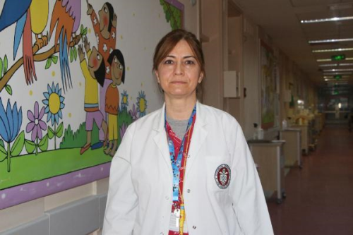 'Ergenlik d�nemindeki koronavir�s vakalar�n durumu �ocuklara g�re daha a��r ve h�zl� ilerliyor'